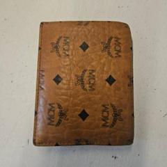 Wallet, as reported by Museo Guggenheim Bilbao using iLost